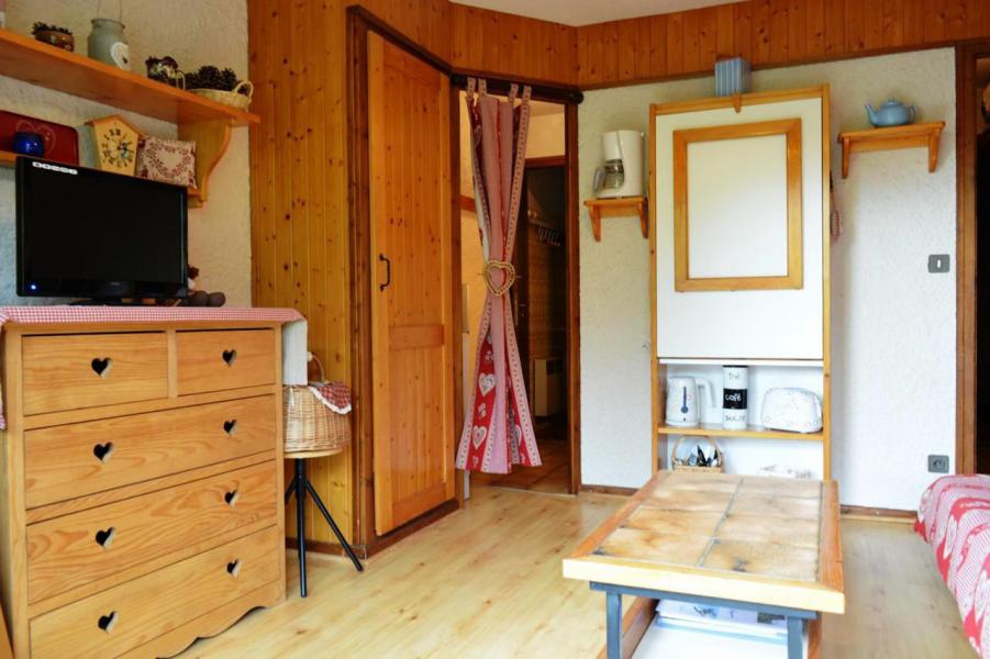 Skiverleih Studio Schlafnische 4 Personen (005) - Résidence l'Eparvi - Le Grand Bornand - Wohnzimmer