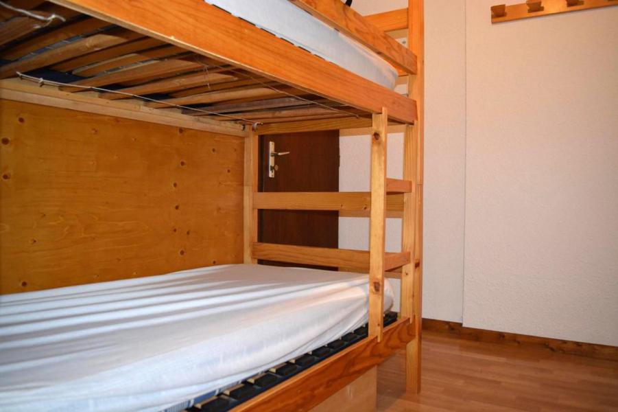 Rent in ski resort Studio sleeping corner 4 people (001) - Résidence le Carlina - Le Grand Bornand - Bunk beds