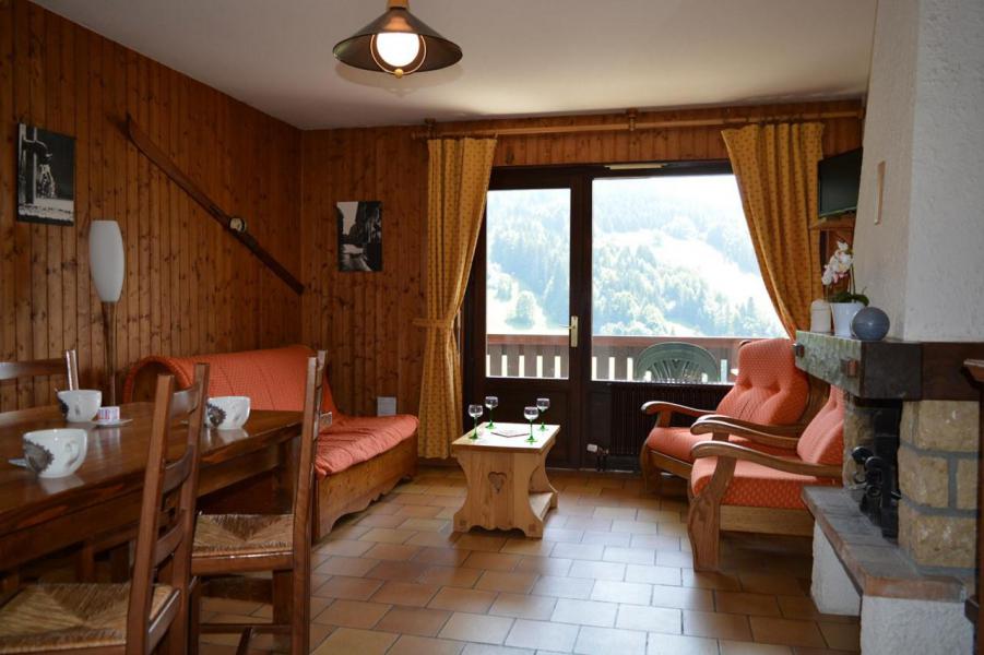 Rent in ski resort 3 room apartment 6 people (1G) - Résidence le Cristal - Le Grand Bornand - Living room