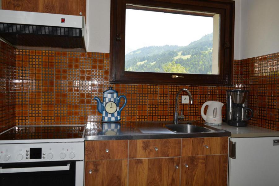 Ski verhuur Appartement 3 kamers 6 personen (1G) - Résidence le Cristal - Le Grand Bornand - Keukenblok