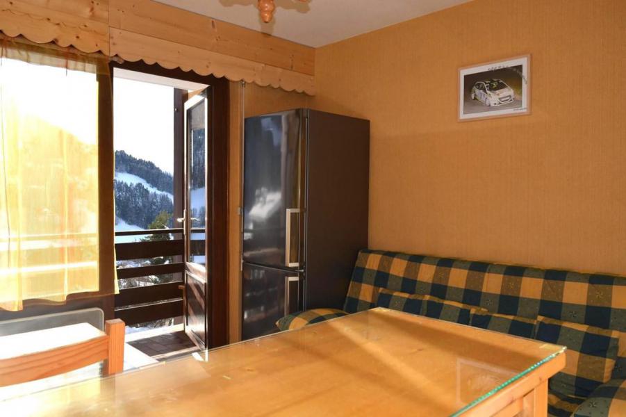 Ski verhuur Studio bergnis 4 personen (13) - Résidence le Millepertuis B - Le Grand Bornand - Woonkamer