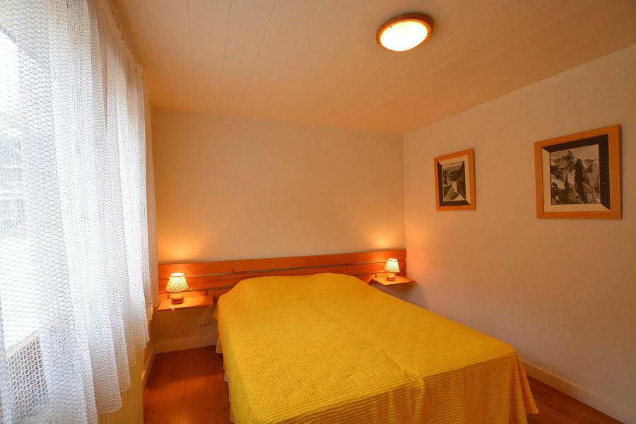 Rent in ski resort 3 room apartment 6 people (1A) - Résidence le Planay - Le Grand Bornand - Bedroom