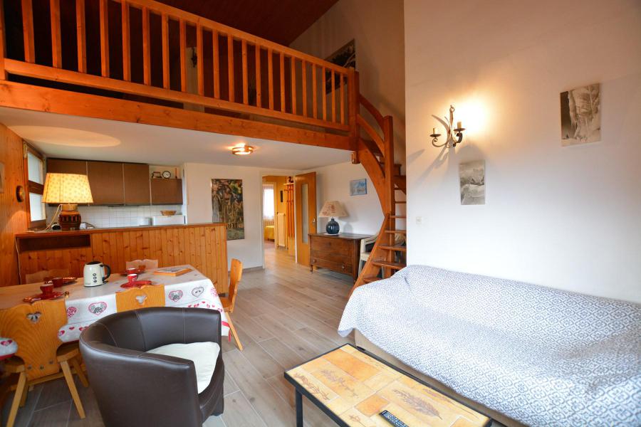 Rent in ski resort 3 room apartment 6 people (1A) - Résidence le Planay - Le Grand Bornand - Living room