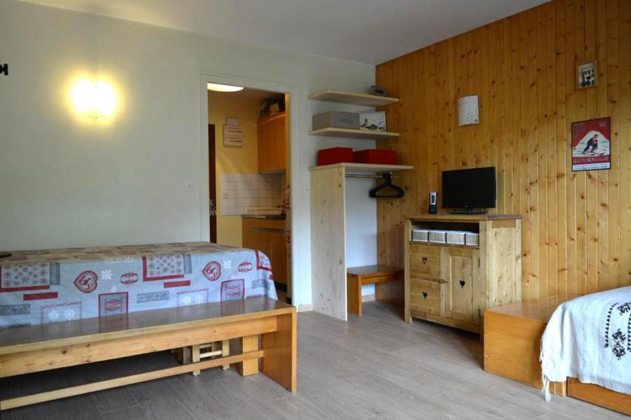 Rent in ski resort Studio 4 people (1B) - Résidence le Planay - Le Grand Bornand - Living room