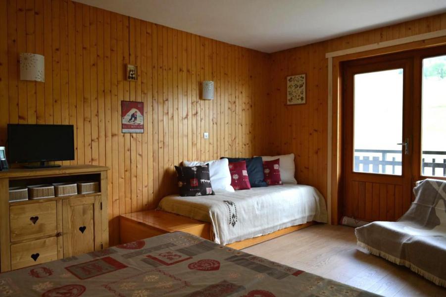 Ski verhuur Studio 4 personen (1B) - Résidence le Planay - Le Grand Bornand - Woonkamer