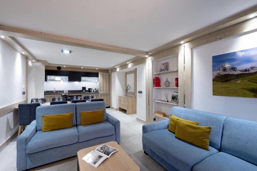 Skiverleih 4-Zimmer-Appartment für 8 Personen - Résidence le Roc des Tours - Le Grand Bornand - Wohnzimmer