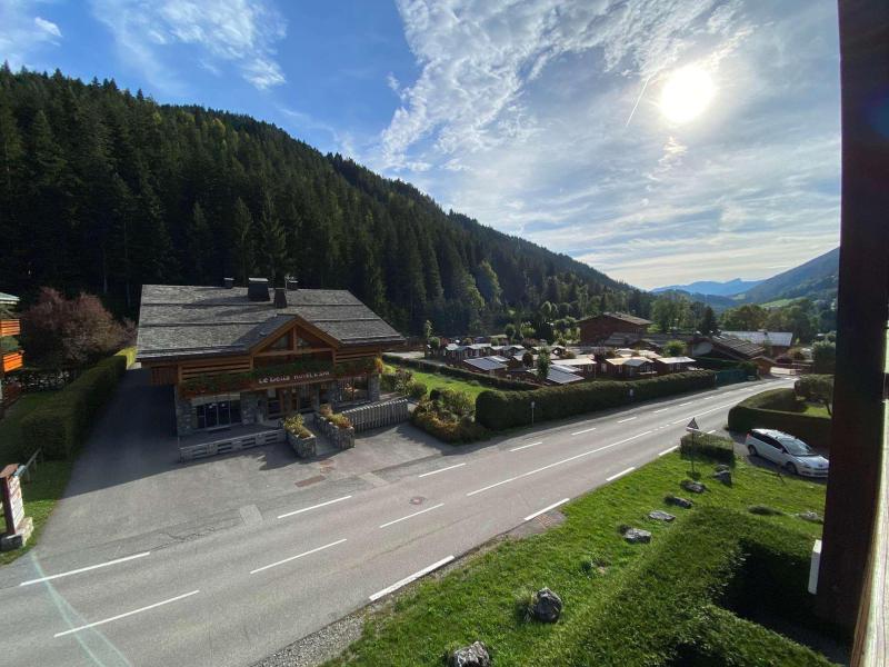 Alquiler al esquí Estudio cabina mezzanine para 5 personas (D2) - Résidence le Sherpa - Le Grand Bornand - Balcón