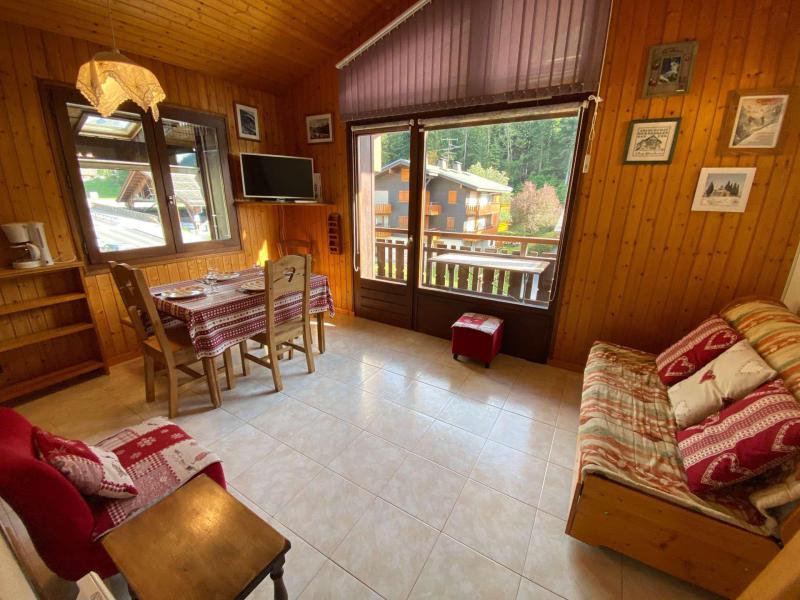Location au ski Studio cabine mezzanine 5 personnes (D2) - Résidence le Sherpa - Le Grand Bornand - Séjour