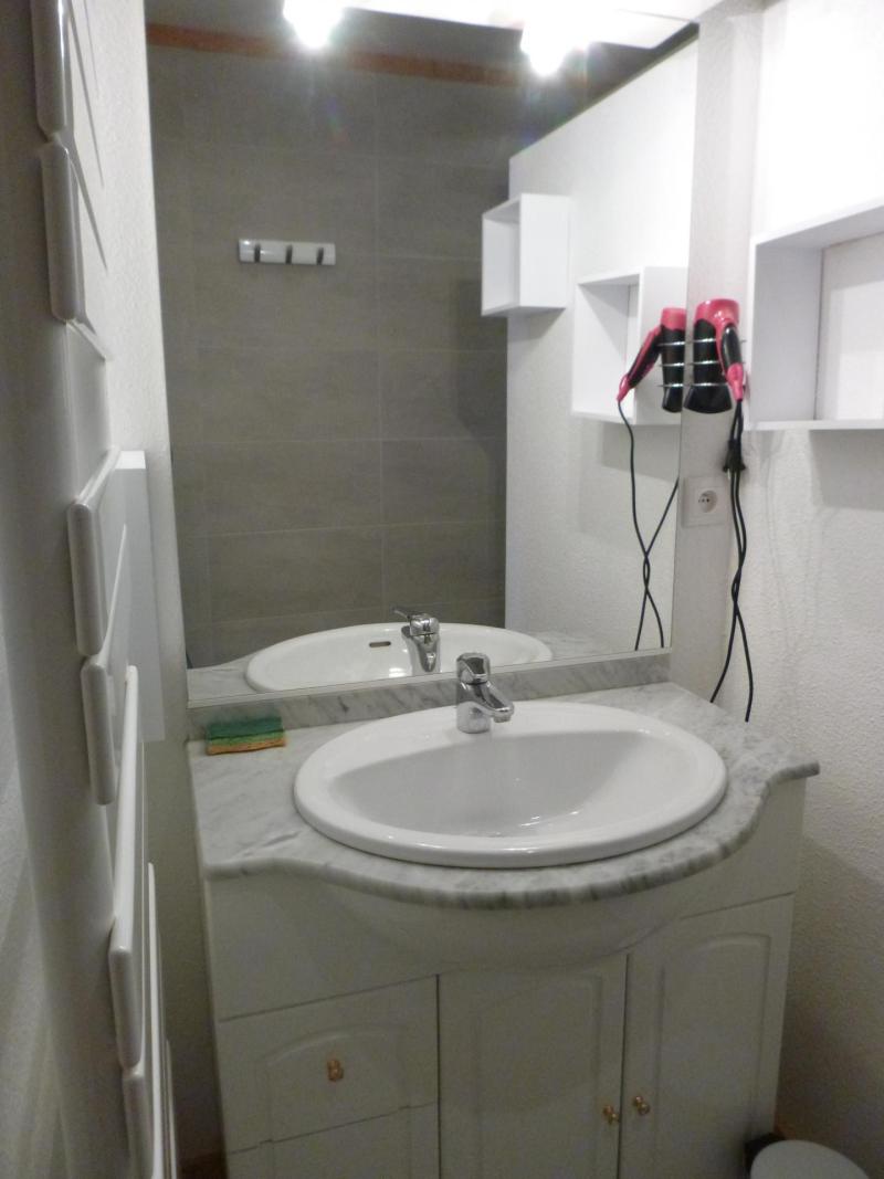 Location au ski Appartement 2 pièces 5 personnes (873) - Résidence le Vieux Noyer - Le Grand Bornand - Lavabo