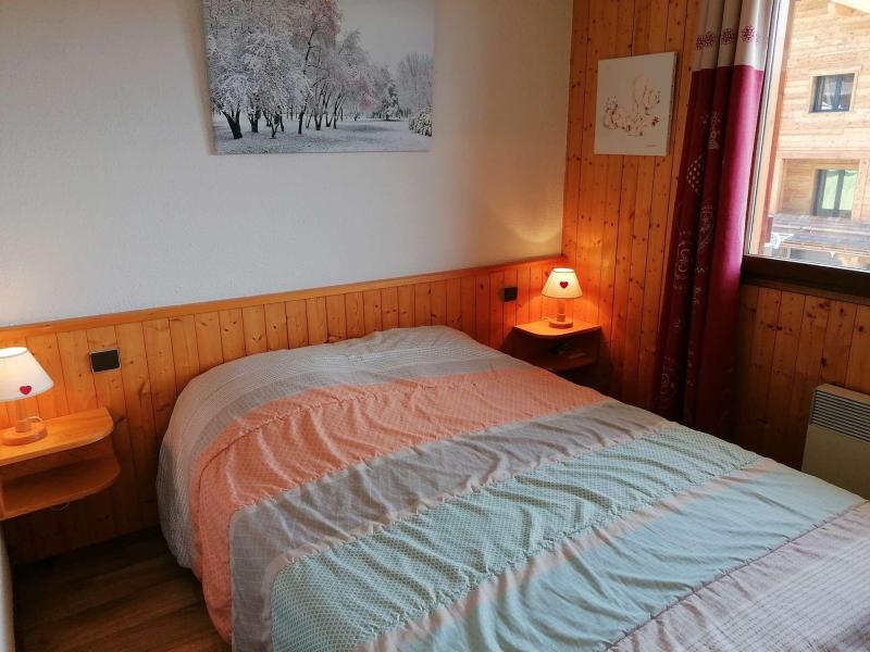 Skiverleih 2-Zimmer-Berghütte für 5 Personen (540) - Résidence les Busserolles - Le Grand Bornand - Schlafzimmer