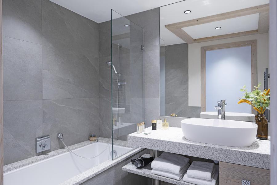 Rent in ski resort 3 room apartment 6 people (Prestige) - Résidence les Chalets de Joy - Le Grand Bornand - Bathroom