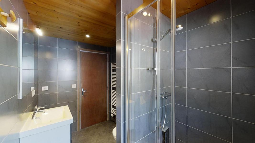 Rent in ski resort 3 room apartment 6 people (315) - Résidence les Cossires - Le Grand Bornand - Shower room