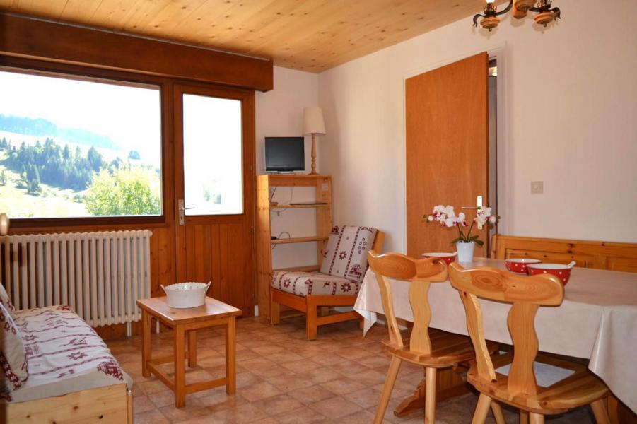 Skiverleih 2-Zimmer-Appartment für 6 Personen (1B) - Résidence les Roches Fleuries - Le Grand Bornand - Wohnzimmer