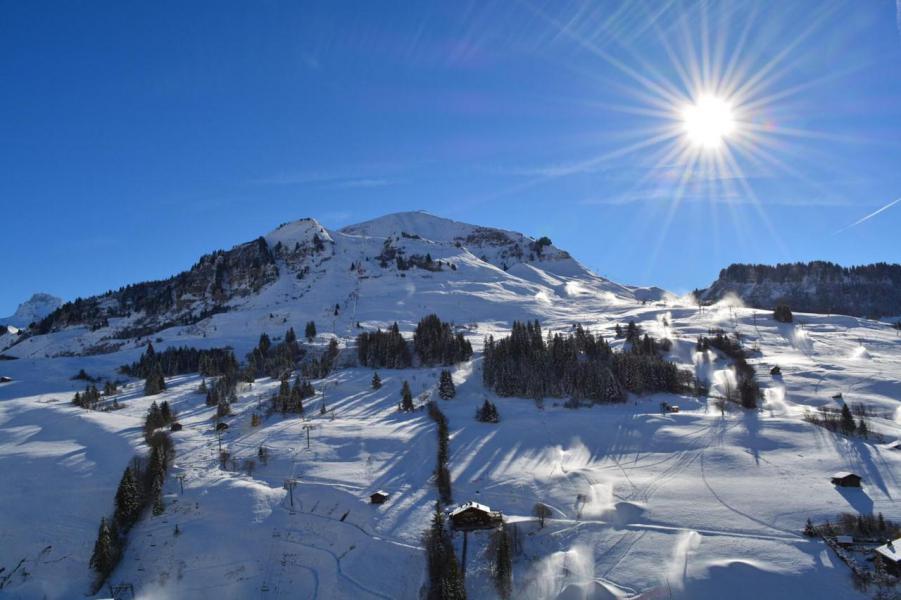 Ski verhuur Appartement 2 kamers 6 personen (1B) - Résidence les Roches Fleuries - Le Grand Bornand - Buiten winter