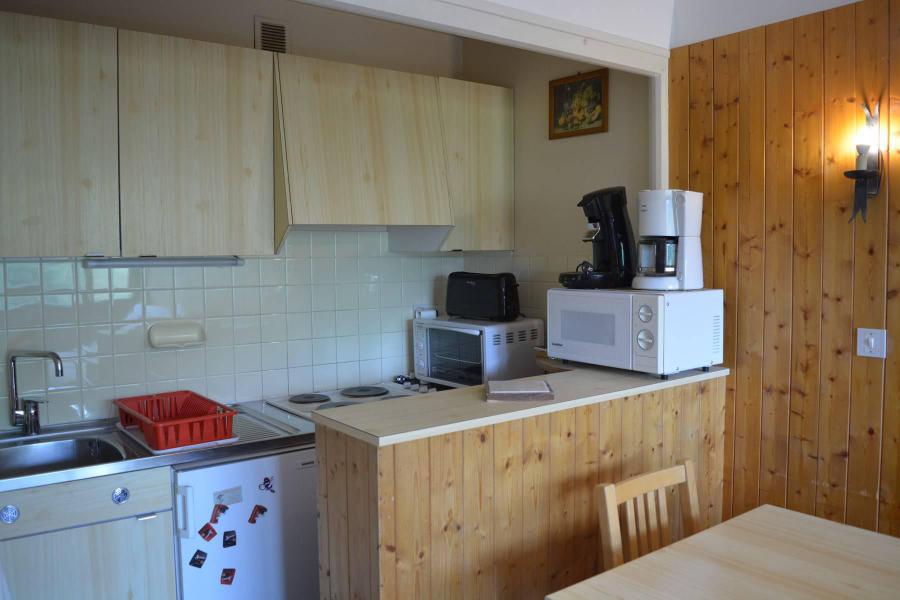 Location au ski Studio 4 personnes (2D) - Résidence les Roches Fleuries - Le Grand Bornand - Kitchenette