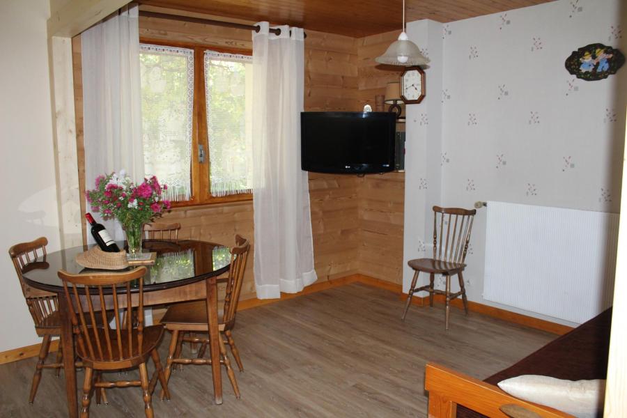 Ski verhuur Appartement 2 kamers 4 personen (041) - Résidence Lou R'Bat Pays - Le Grand Bornand - Woonkamer