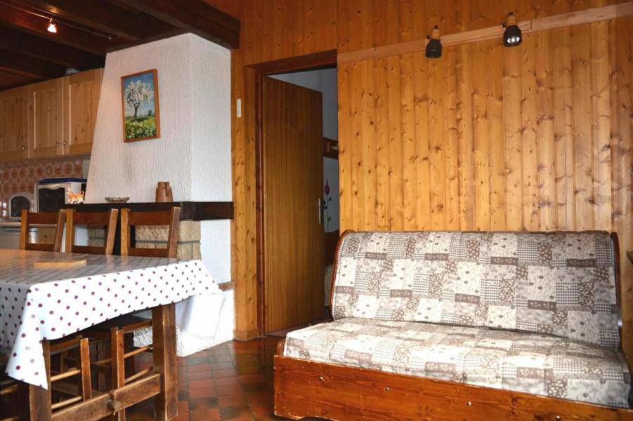 Wynajem na narty Apartament 2 pokojowy z antresolą 7 osób (2F) - Résidence Piste Rouge A - Le Grand Bornand - Pokój gościnny