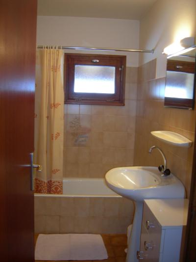 Ski verhuur Appartement 2 kabine kamers 5 personen - Boitivet - Le Grand Bornand - Badkamer