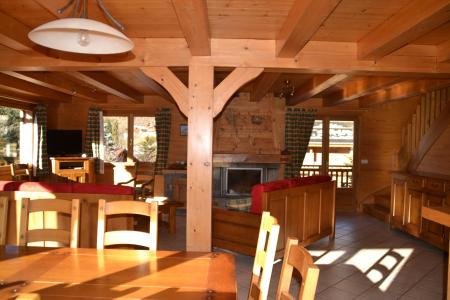 Rent in ski resort 7 room chalet 14 people - Chalet Berceau des Pistes - Le Grand Bornand - Living room