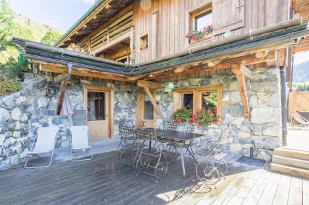 Skiverleih 4-Zimmer-Holzhütte für 6 Personen - Chalet Coeur de neige - Le Grand Bornand - Terrasse