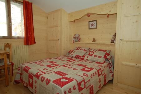 Ski verhuur Appartement 2 kamers 4 personen (4) - Chalet Le Bachal - Le Grand Bornand - Cabine