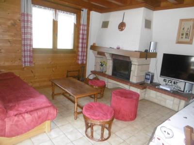Rent in ski resort 5 room chalet 9 people - Chalet le Bervonne - Le Grand Bornand - Living room