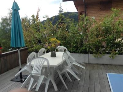 Alquiler al esquí Apartamento 4 piezas para 8 personas - Chalet le Rocher - Le Grand Bornand - Terraza