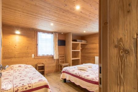 Rent in ski resort 4 room apartment 6 people - Chalet le Solaret - Le Grand Bornand