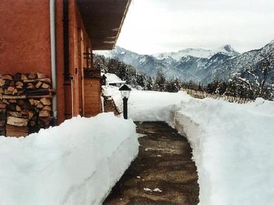 Аренда на лыжном курорте Квартира студия для 4 чел. (1) - Chalet Namasté - Le Grand Bornand - зимой под открытым небом