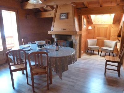 Ski verhuur Appartement 2 kamers 5 personen - Chalet Rosset Joly - Le Grand Bornand - Woonkamer