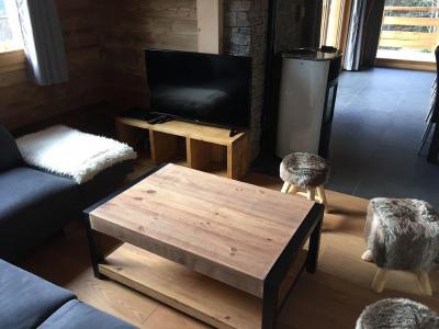 Rent in ski resort 6 room triplex chalet 12 people - Chalet Soleya - Le Grand Bornand - Living area