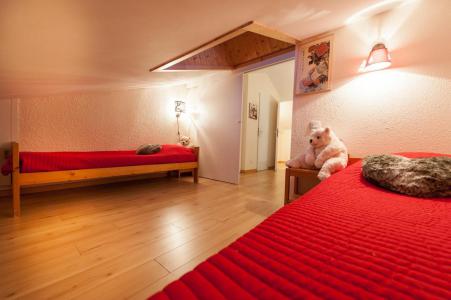 Skiverleih 2-Zimmer-Holzhütte für 6 Personen (28) - La Résidence le Charvet - Le Grand Bornand - Schlafzimmer