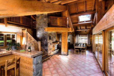 Rent in ski resort Le Snowbaur - Le Grand Bornand - Living room