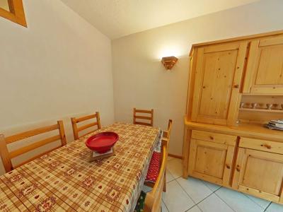 Rent in ski resort 2 room apartment sleeping corner 6 people (012) - Résidence Alpina - Le Grand Bornand