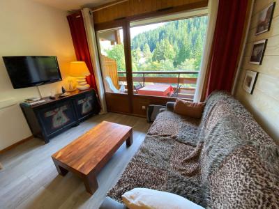 Rent in ski resort Studio 3 people (040-015) - Résidence Alpina A - Le Grand Bornand - Living room