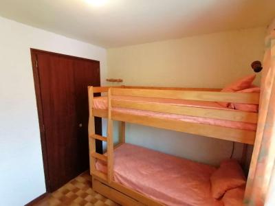 Rent in ski resort 2 room apartment 4 people (190-1k) - Résidence Belvédère - Le Grand Bornand - Bedroom