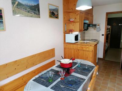 Ski verhuur Studio bergnis 4 personen (280-12) - Résidence Champel A - Le Grand Bornand - Woonkamer