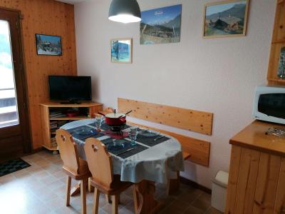 Ski verhuur Studio bergnis 4 personen (280-12) - Résidence Champel A - Le Grand Bornand - Woonkamer