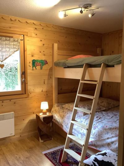 Rent in ski resort 3 room apartment 4 people - Résidence Jade - Le Grand Bornand - Bedroom