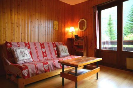 Rent in ski resort Studio sleeping corner 4 people (005) - Résidence l'Eparvi - Le Grand Bornand - Living room