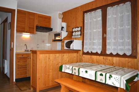 Аренда на лыжном курорте Квартира студия со спальней для 4 чел. (001) - Résidence le Carlina - Le Grand Bornand - Стол