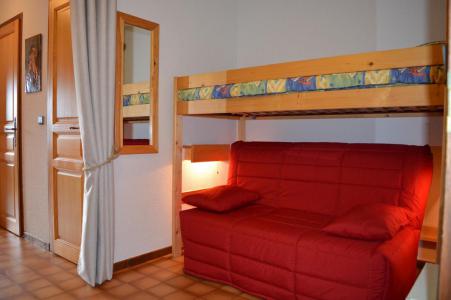 Rent in ski resort 2 room apartment sleeping corner 5 people (A06) - Résidence le Catalpa - Le Grand Bornand - Settee