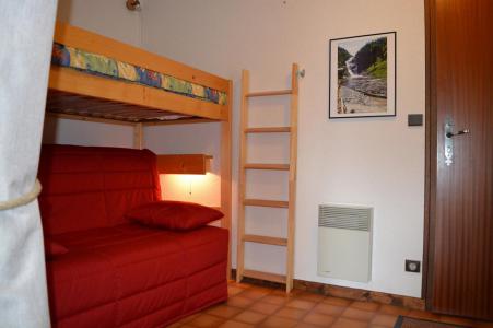 Rent in ski resort 2 room apartment sleeping corner 5 people (A06) - Résidence le Catalpa - Le Grand Bornand - Settee