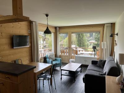 Wynajem na narty Apartament 3 pokojowy 5 osób - Résidence le Paccaly - Le Grand Bornand - Pokój gościnny