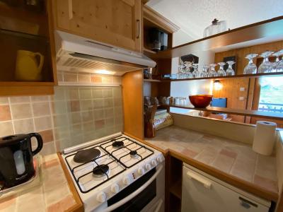 Ski verhuur Appartement 2 kamers 5 personen (2B) - Résidence le Planay - Le Grand Bornand - Keukenblok