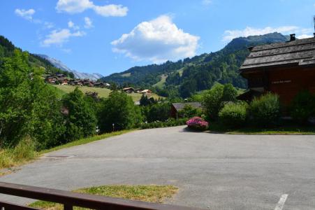 Alquiler al esquí Apartamento cabina para 5 personas (04) - Résidence les Bergeronnettes - Le Grand Bornand - Balcón