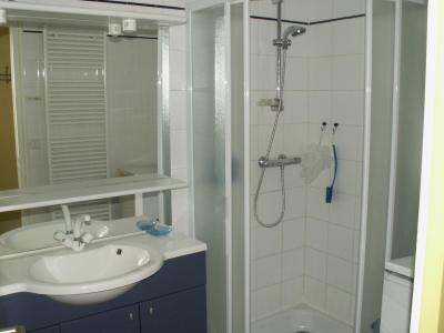 Location au ski Appartement 3 pièces 6 personnes (001) - Résidence les Dodes - Le Grand Bornand - Salle de douche