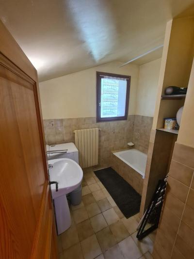 Rent in ski resort 2 room apartment 5 people - Résidence Loulettaz - Le Grand Bornand - Bathroom