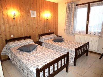 Rent in ski resort 3 room apartment 4 people - Résidence Makalu - Le Grand Bornand - Bedroom
