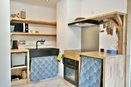 Rent in ski resort 3 room apartment 6-8 people - Résidence Paret - Le Grand Bornand - Kitchen